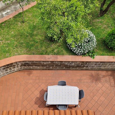Il Giardino Dei Gigli Διαμέρισμα Meta Εξωτερικό φωτογραφία