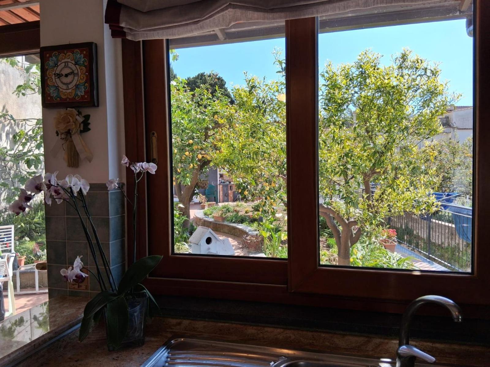 Il Giardino Dei Gigli Διαμέρισμα Meta Εξωτερικό φωτογραφία
